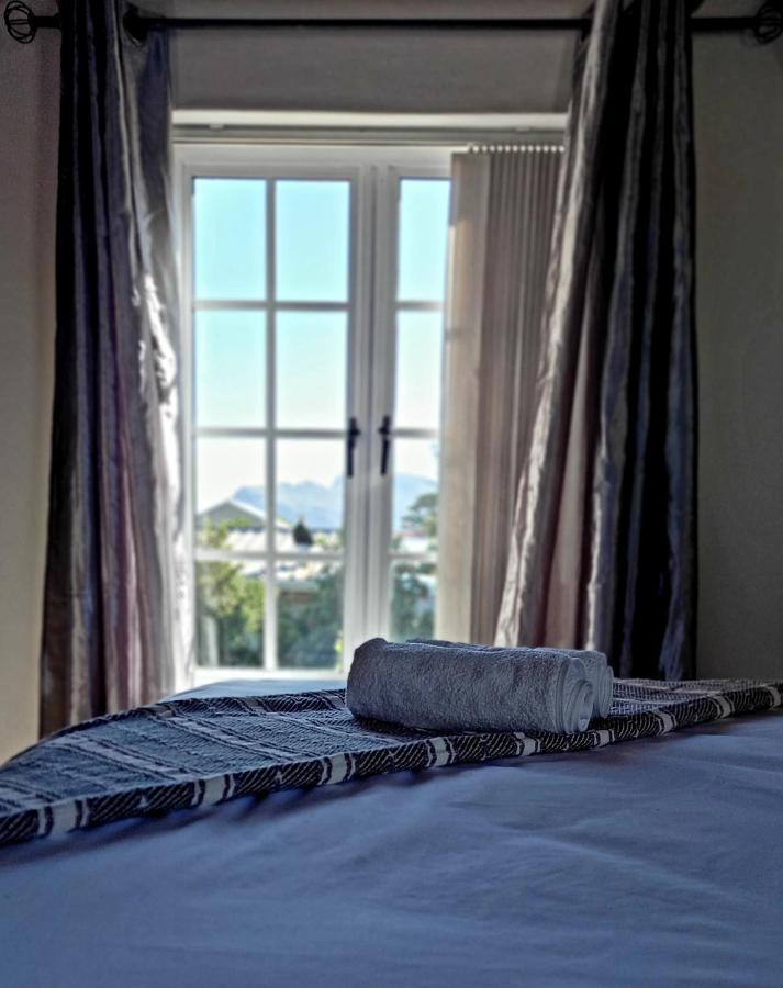 Mond Kleine Guest House Kleinmond Exterior photo